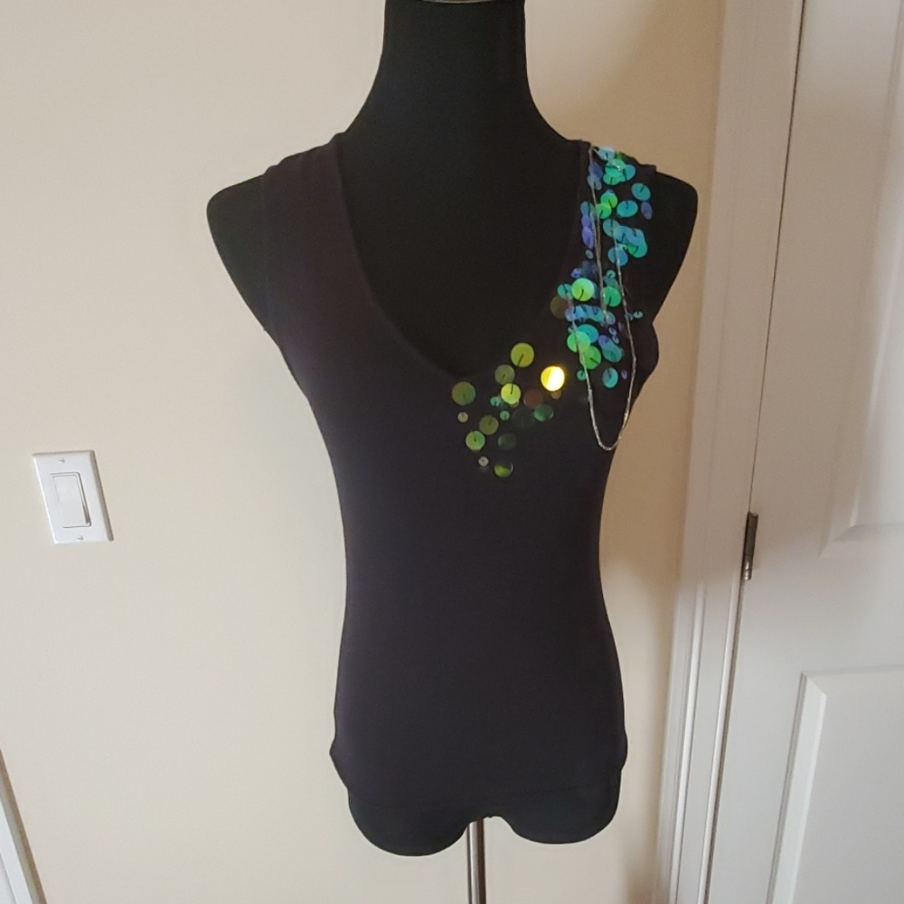 *5 for $25* Cute tank with sequins and chains